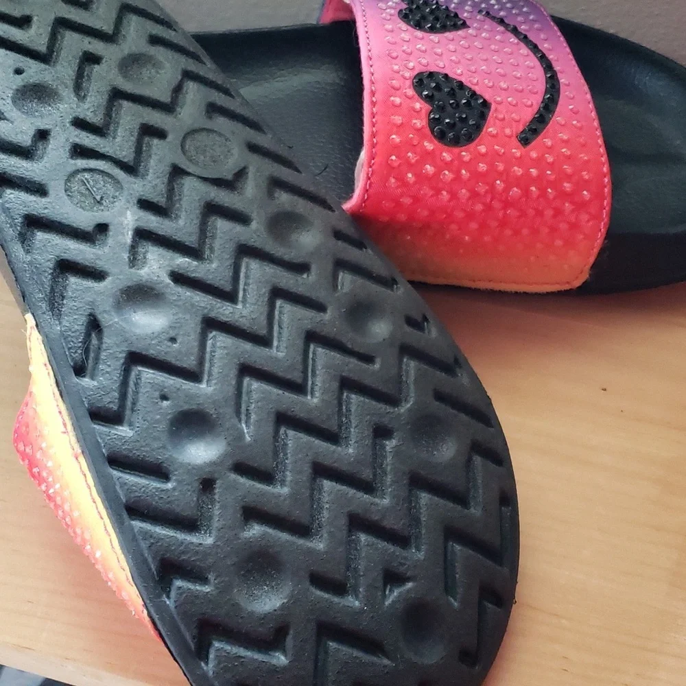 Children's Place Girls Slides size 1 NWOT